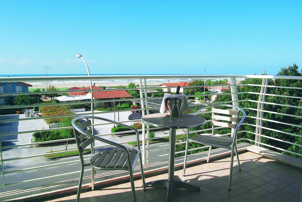Hotel Joseph Marina di Pietrasanta Buitenkant foto