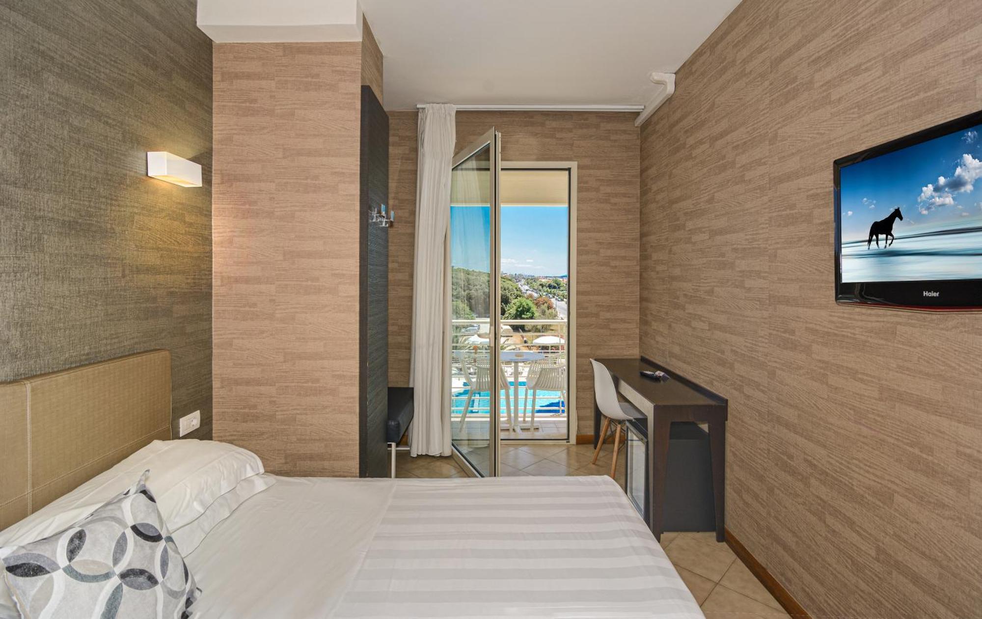 Hotel Joseph Marina di Pietrasanta Buitenkant foto