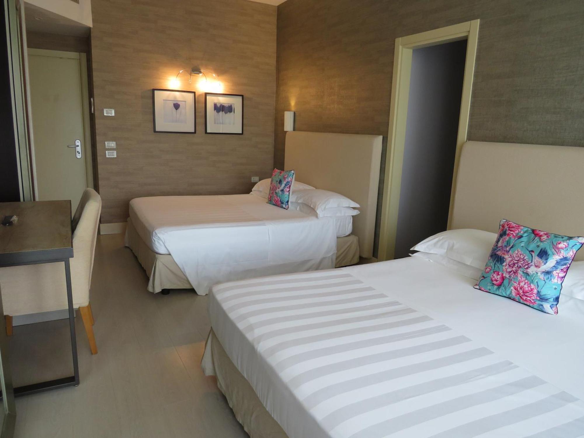 Hotel Joseph Marina di Pietrasanta Buitenkant foto
