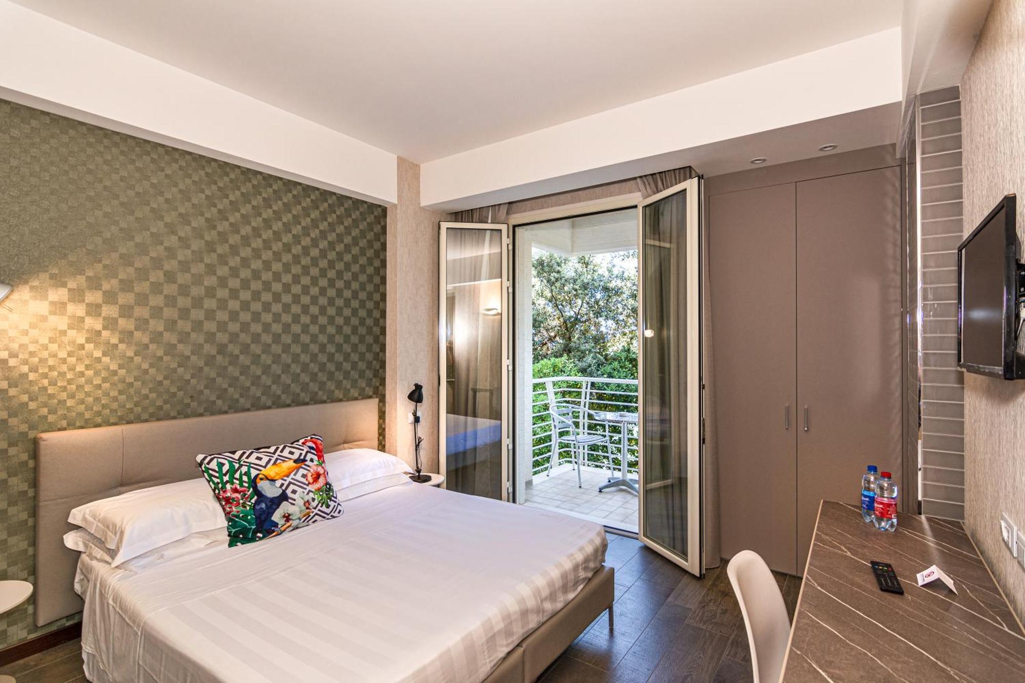 Hotel Joseph Marina di Pietrasanta Buitenkant foto