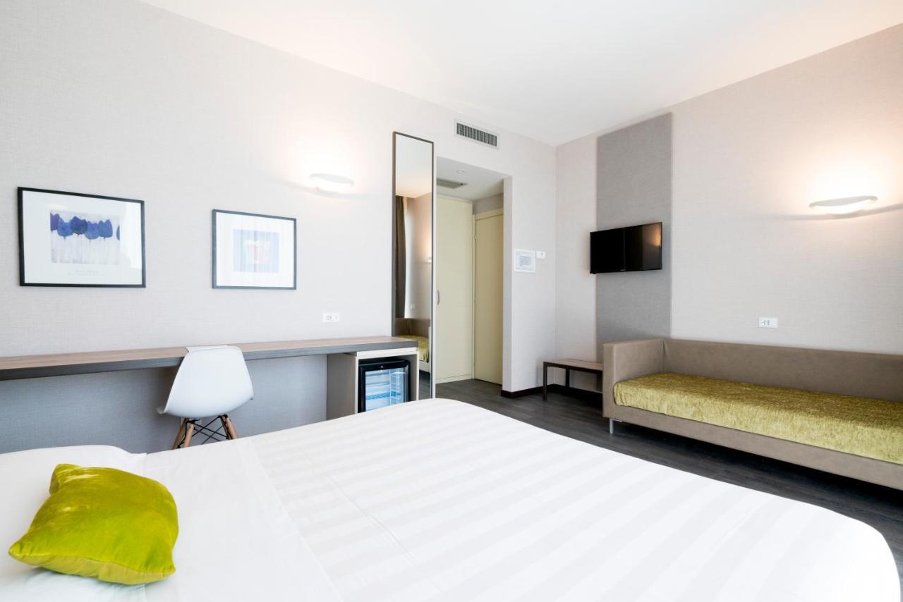 Hotel Joseph Marina di Pietrasanta Buitenkant foto